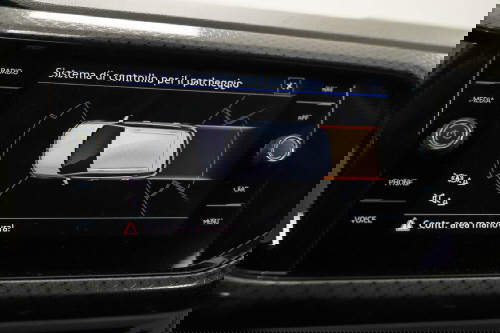 Volkswagen T-Cross usata a Varese (16)