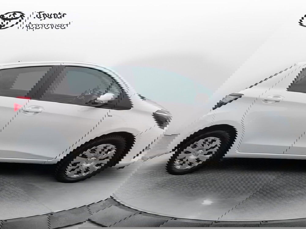 Toyota Yaris usata a Bergamo (12)