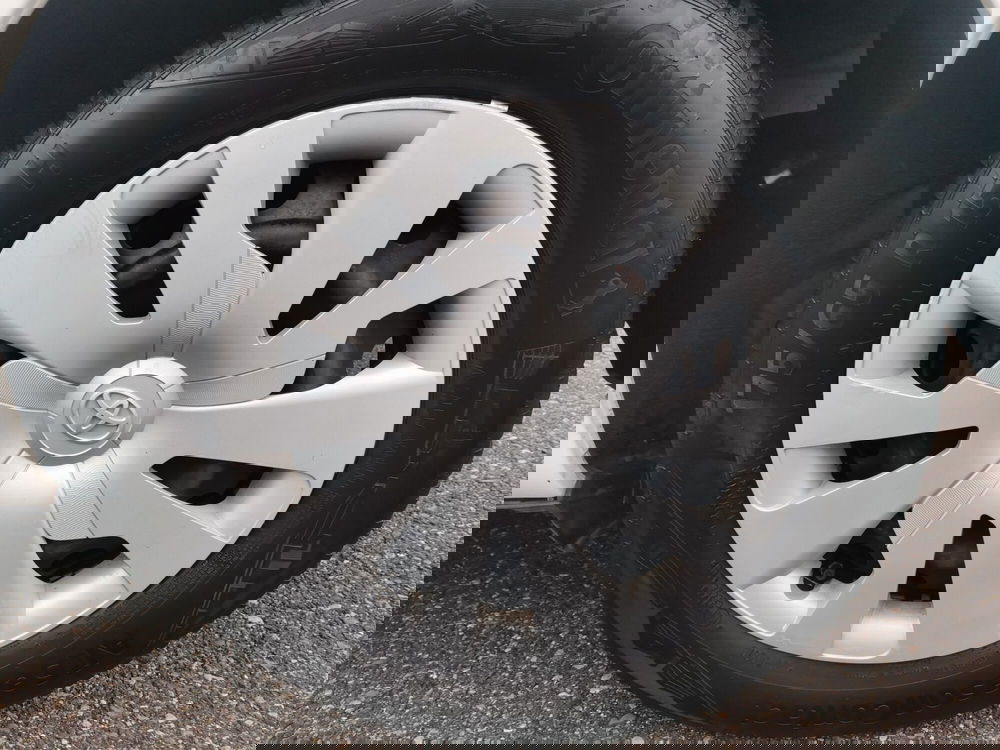 Toyota Yaris usata a Bergamo (13)