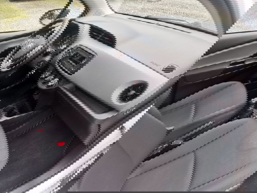 Toyota Yaris usata a Bergamo (6)