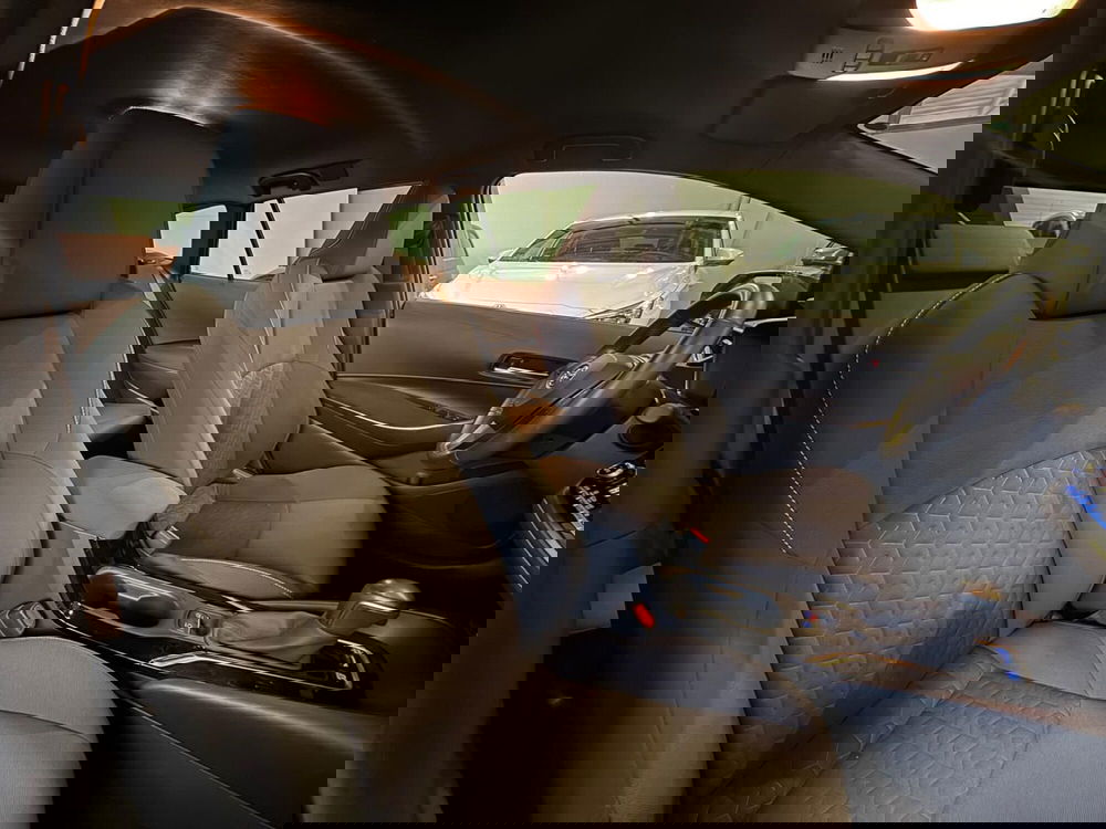 Toyota Corolla Touring Sports usata a Monza e Brianza (13)