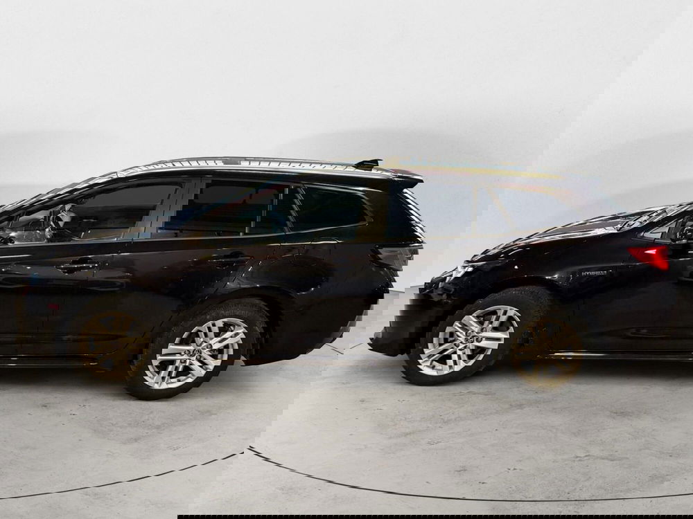 Toyota Corolla Touring Sports usata a Monza e Brianza (3)