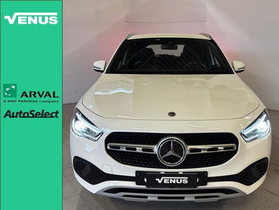 Mercedes-Benz GLA SUV 250 e phev Business Extra auto del 2022 usata a Monza