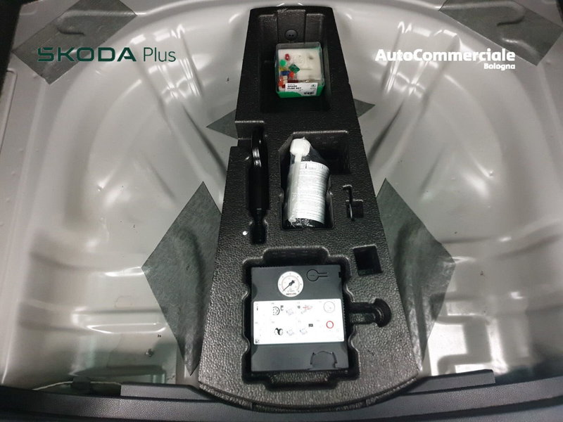 Skoda Karoq usata a Bologna (9)