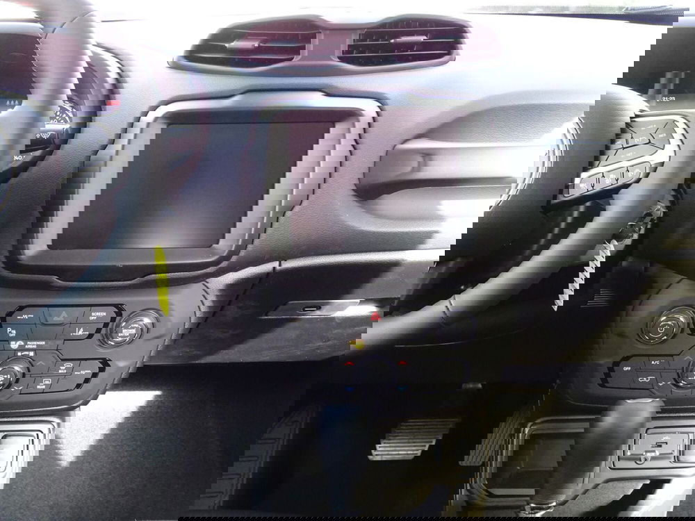 Jeep Renegade usata a Venezia (14)