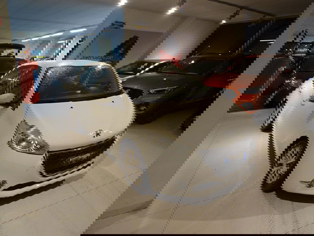 Peugeot 208 usata a Lucca (5)