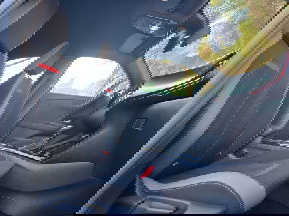 Opel Mokka usata a Massa-Carrara (5)