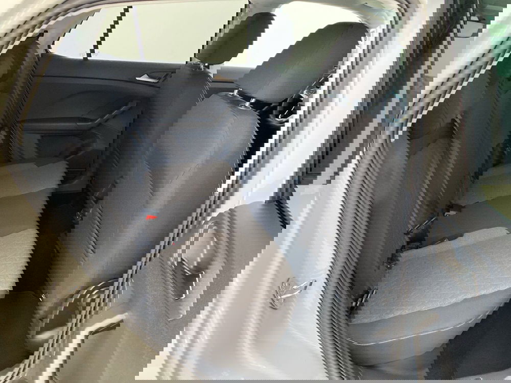 Volkswagen T-Cross nuova a Lodi (7)