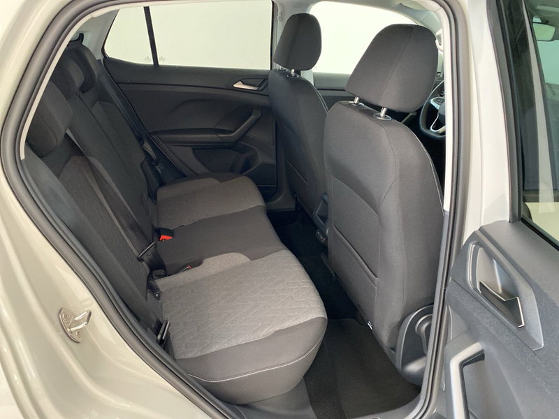 Volkswagen T-Cross nuova a Lodi (7)