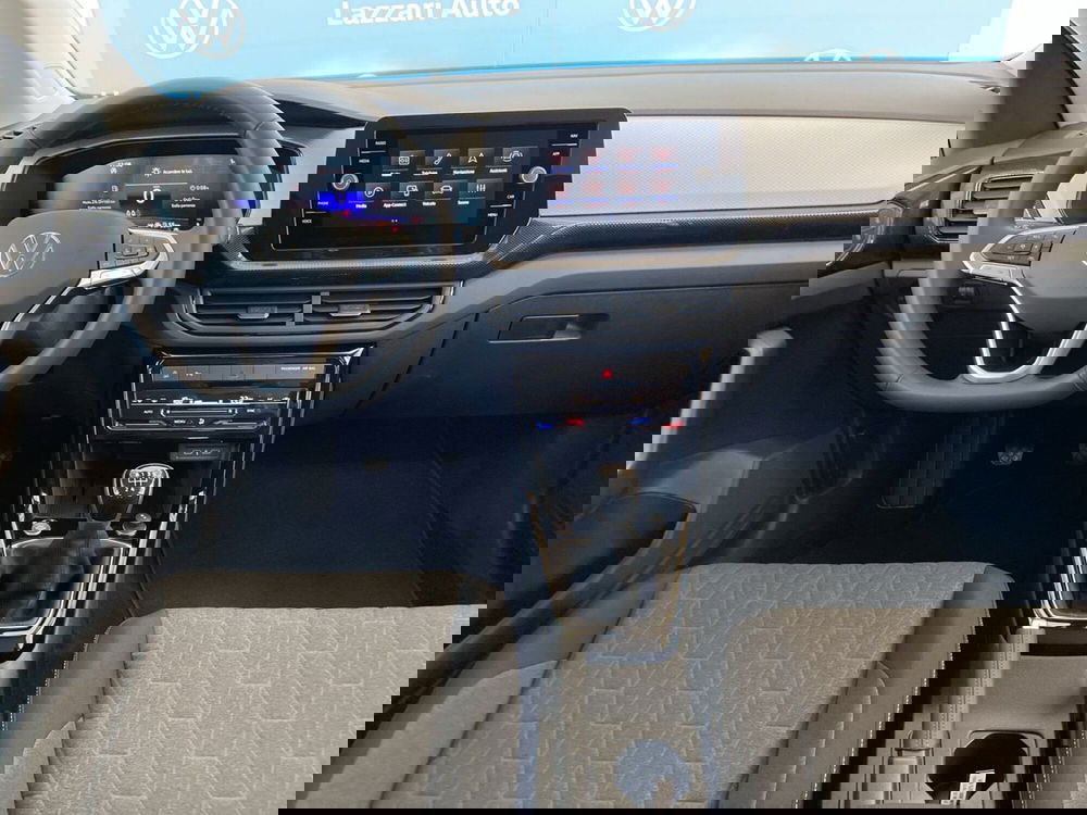 Volkswagen T-Cross nuova a Lodi (8)