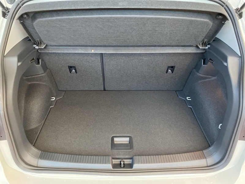Volkswagen T-Cross nuova a Lodi (9)