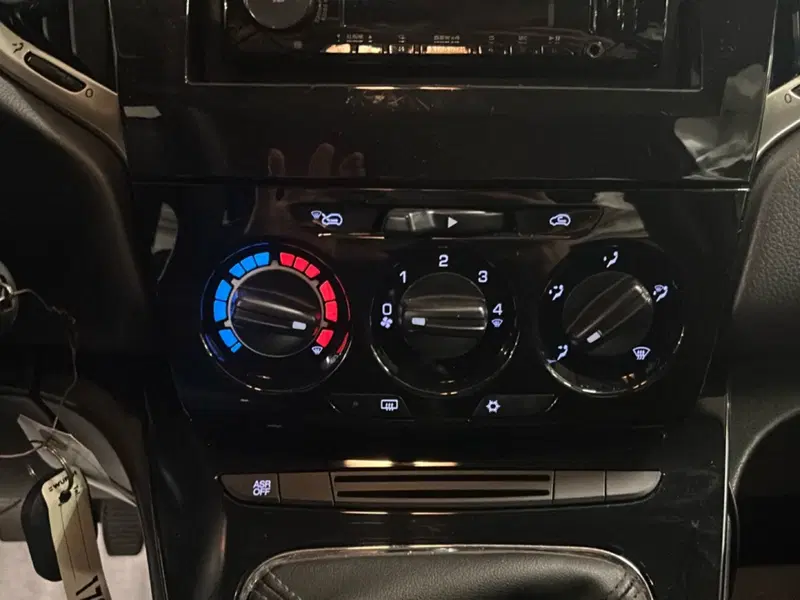 Lancia Ypsilon usata a Piacenza (13)