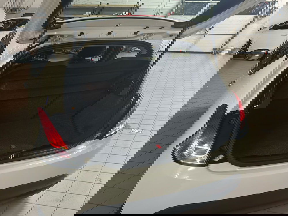 Lancia Ypsilon usata a Piacenza (19)