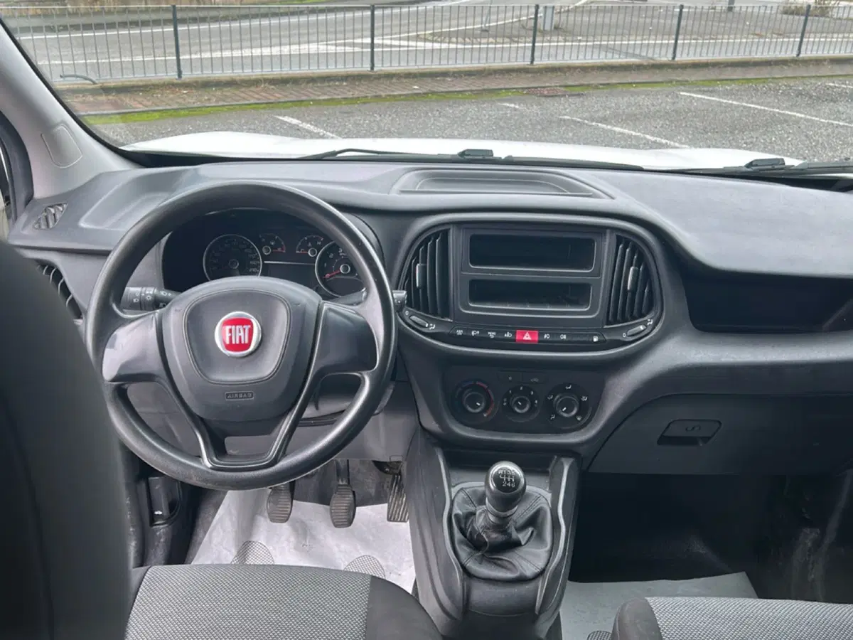 Fiat Doblò Furgone usata a Piacenza (10)
