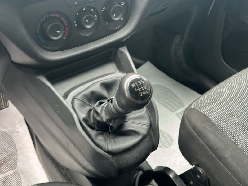 Fiat Doblò Furgone usata a Piacenza (13)