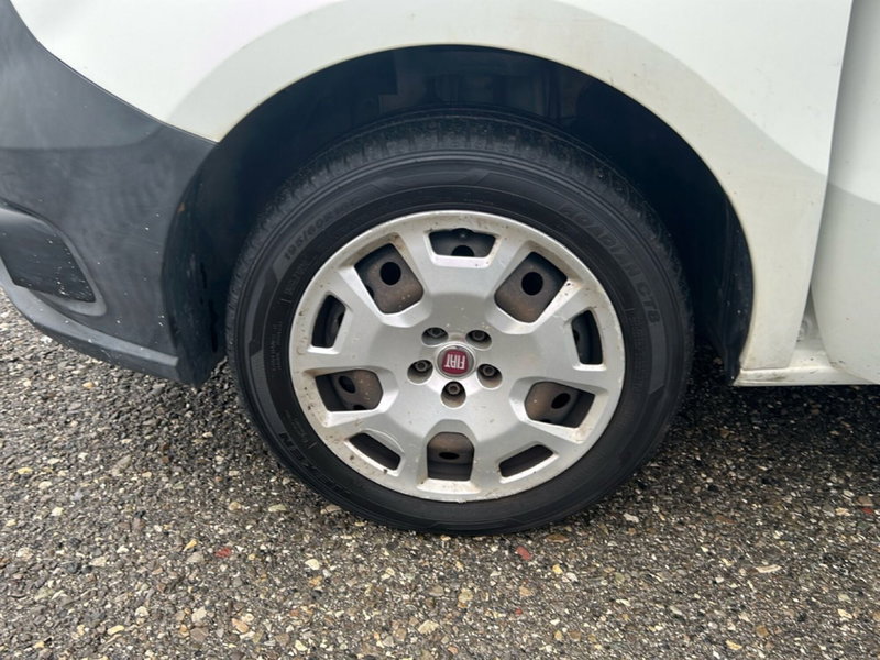 Fiat Doblò Furgone usata a Piacenza (14)