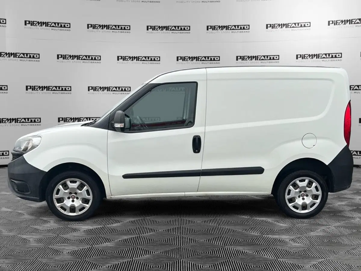 Fiat Doblò Furgone usata a Piacenza (2)