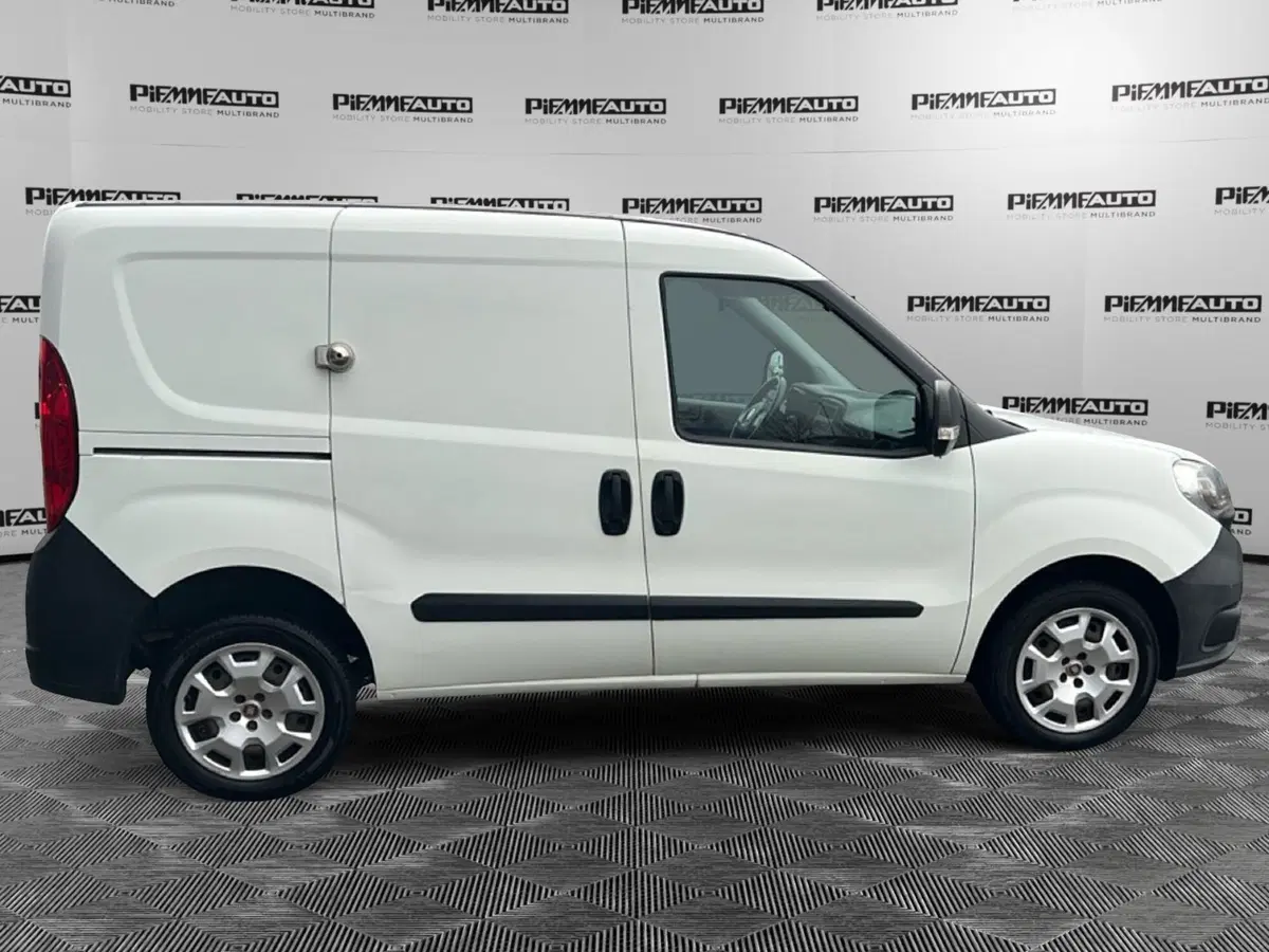 Fiat Doblò Furgone usata a Piacenza (6)