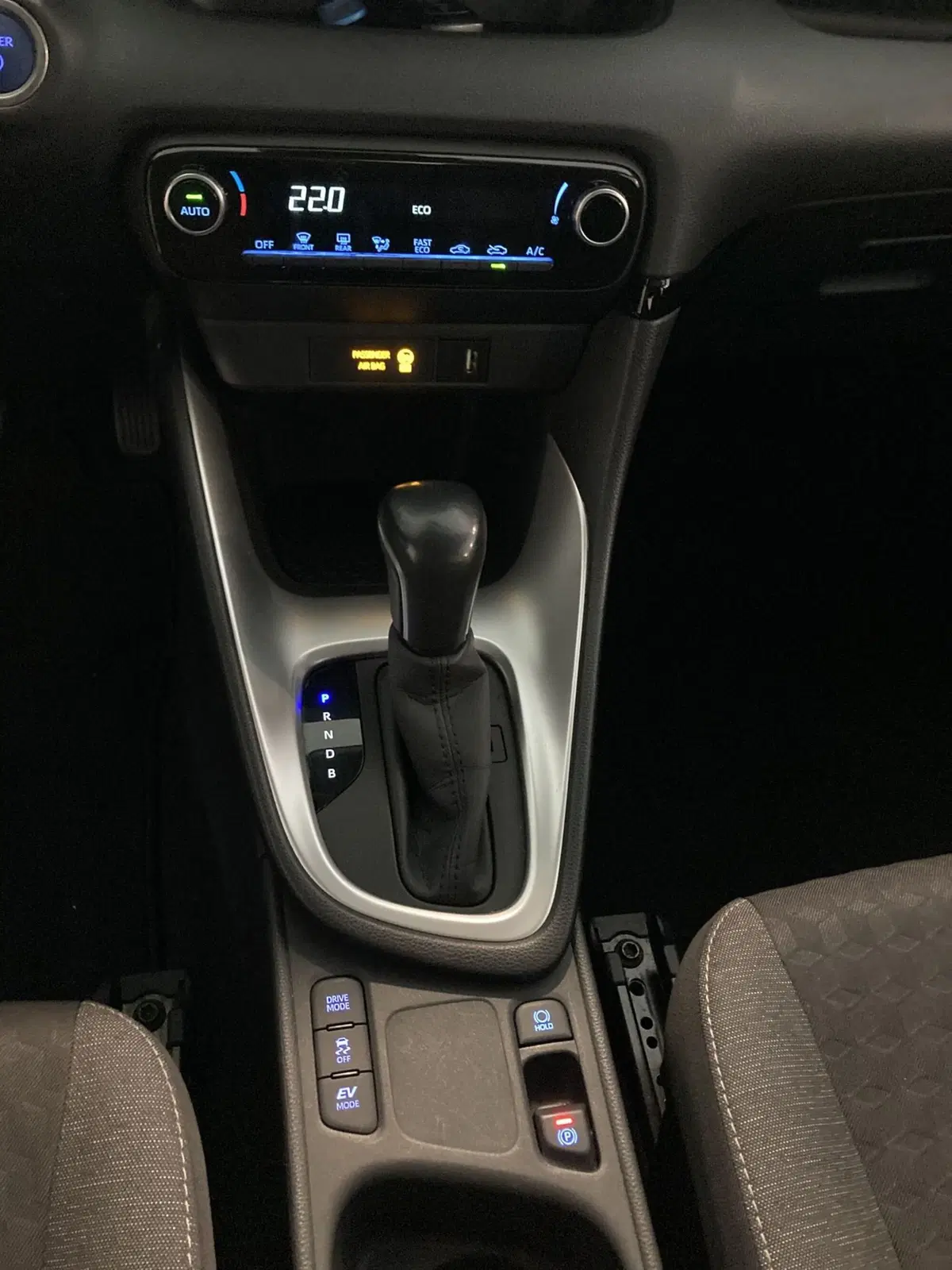 Toyota Yaris usata a Barletta-Andria-Trani (13)