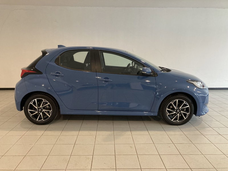 Toyota Yaris usata a Barletta-Andria-Trani (4)