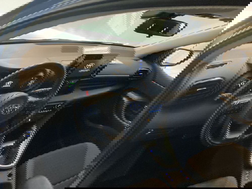 Toyota Yaris usata a Barletta-Andria-Trani (9)