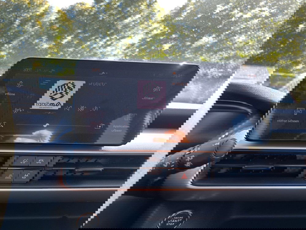 Jeep Avenger nuova a Latina (15)