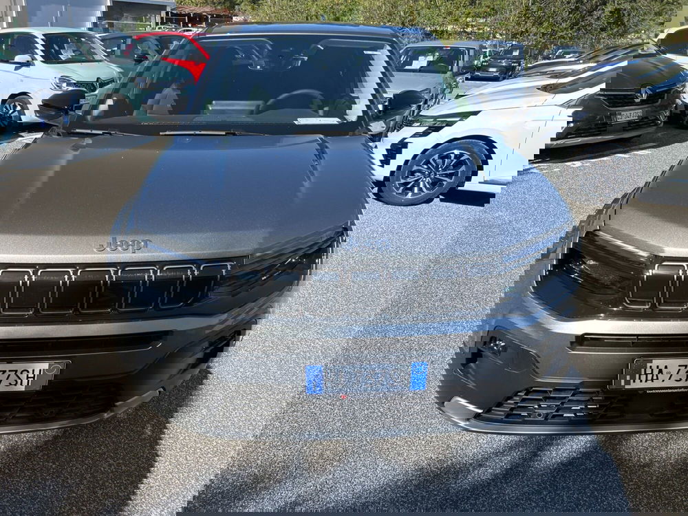 Jeep Avenger nuova a Latina (7)