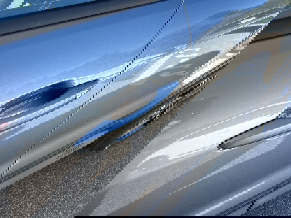 Jeep Avenger nuova a Latina (9)