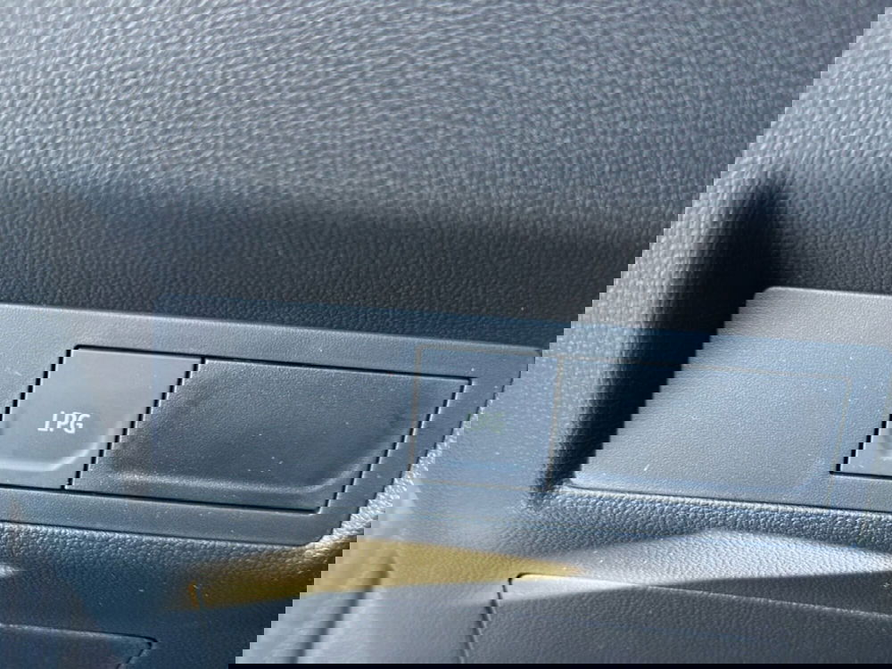 Renault Captur nuova a Roma (14)