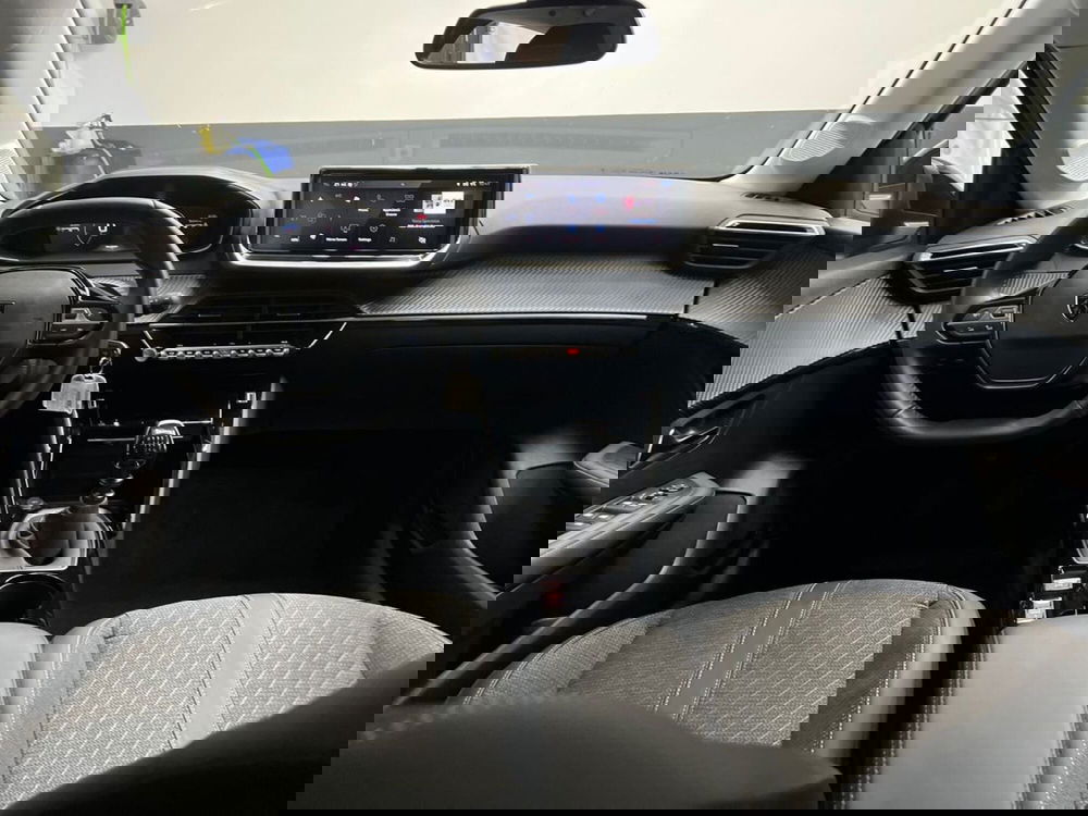 Peugeot 208 usata a Roma (12)