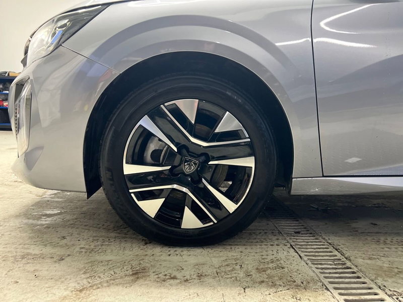 Peugeot 208 usata a Roma (16)