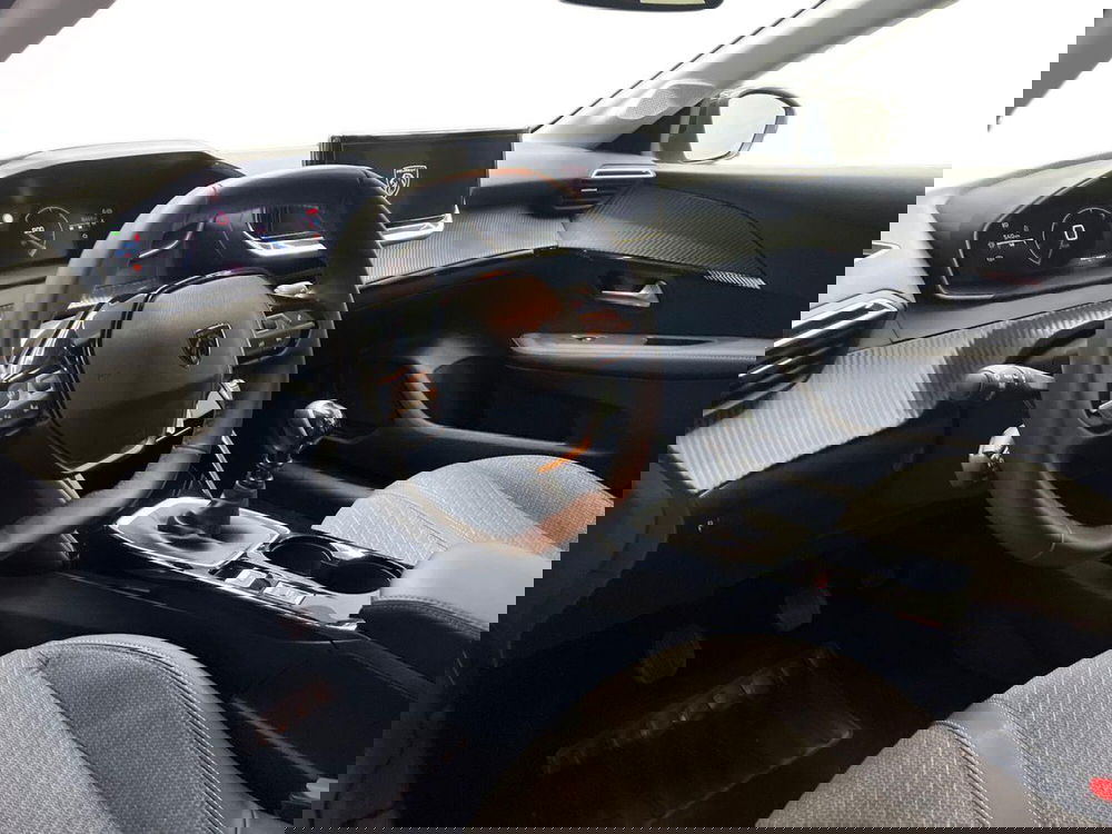 Peugeot 208 usata a Roma (9)