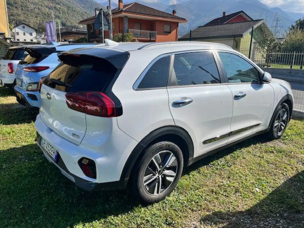 Kia Niro usata a Verbano Cusio Ossola (3)