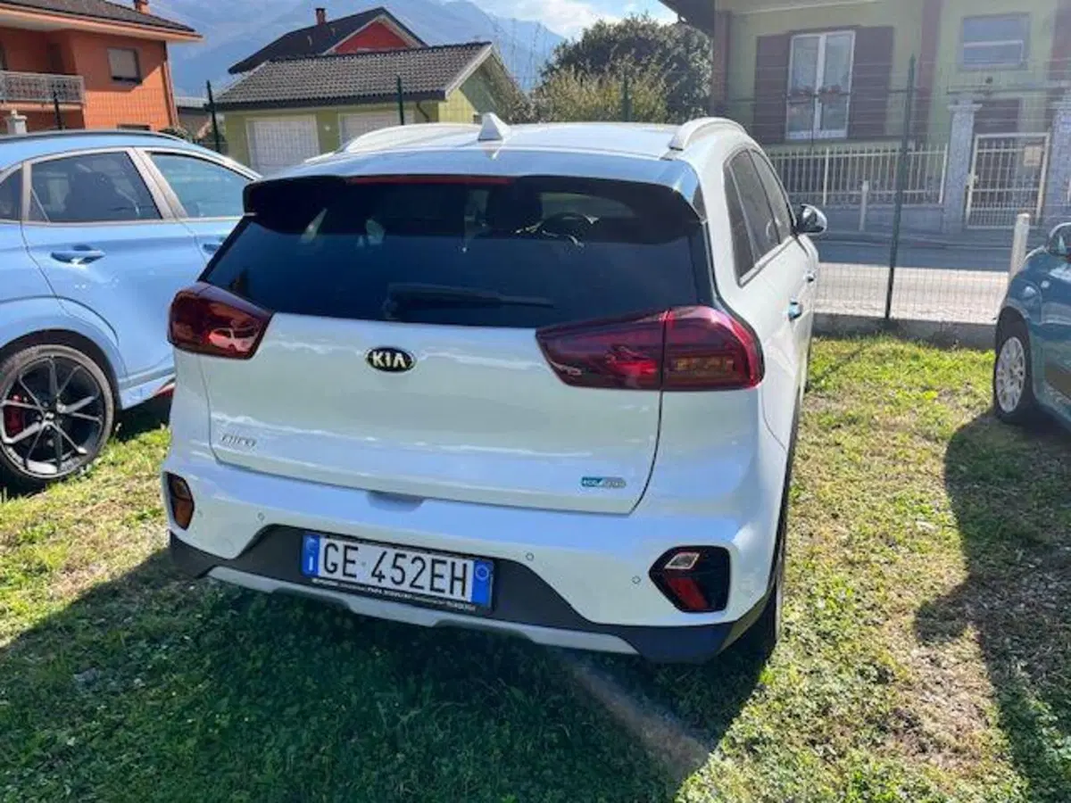Kia Niro usata a Verbano Cusio Ossola (4)