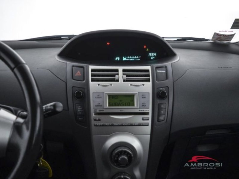 Toyota Yaris usata a Perugia (15)