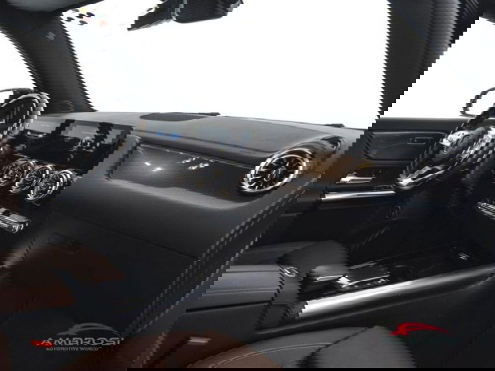 Mercedes-Benz GLA SUV usata a Perugia (12)