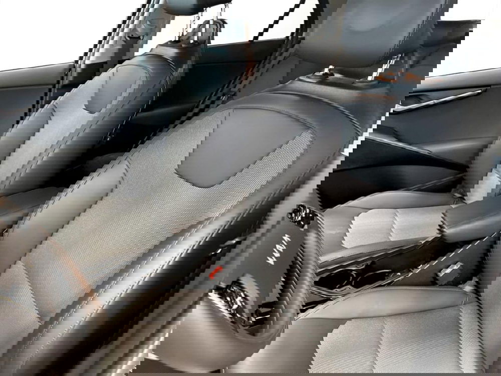 Kia Niro usata a Piacenza (9)