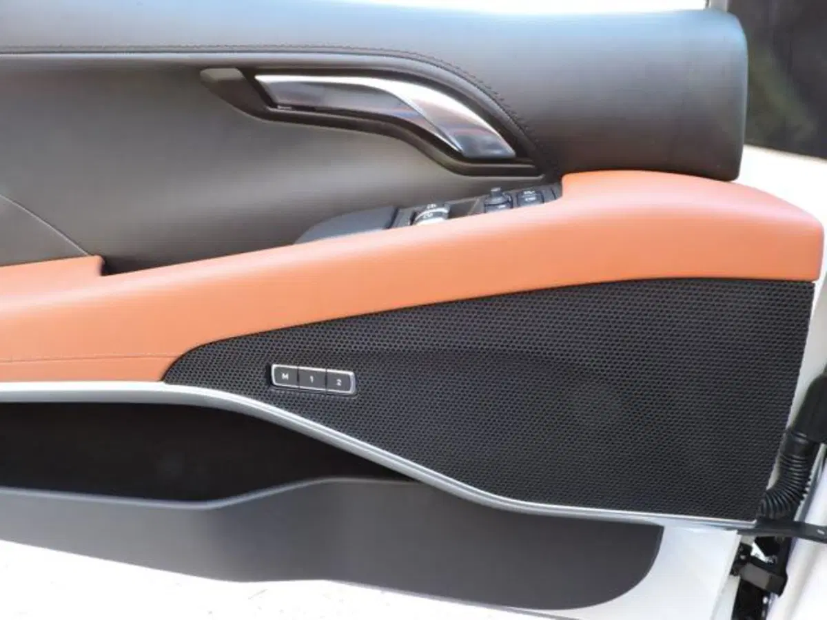 Lotus Emira nuova a Firenze (13)