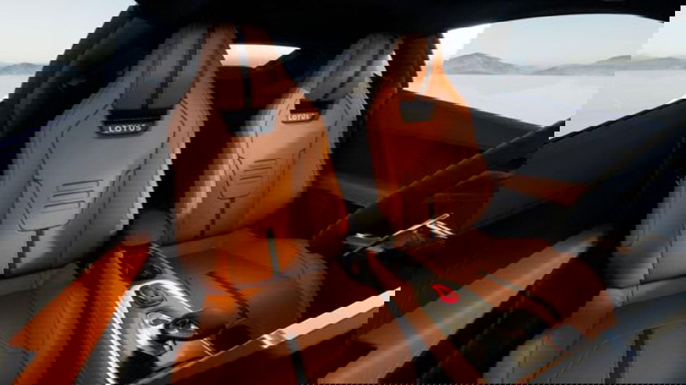 Lotus Emira nuova a Firenze (12)