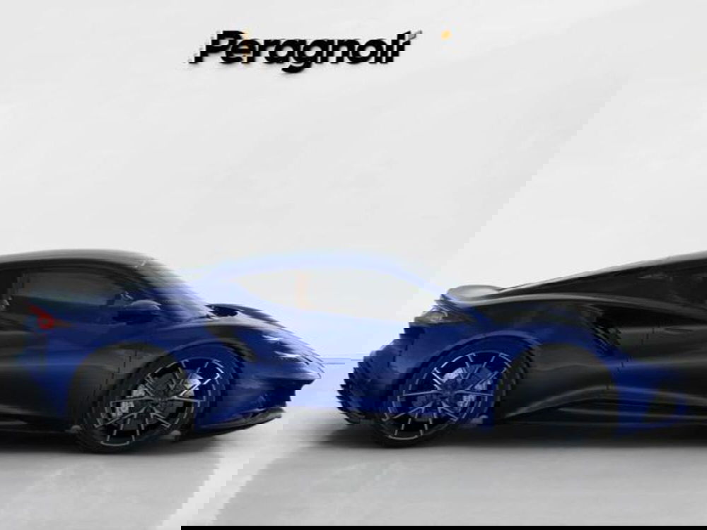 Lotus Emira nuova a Firenze (2)