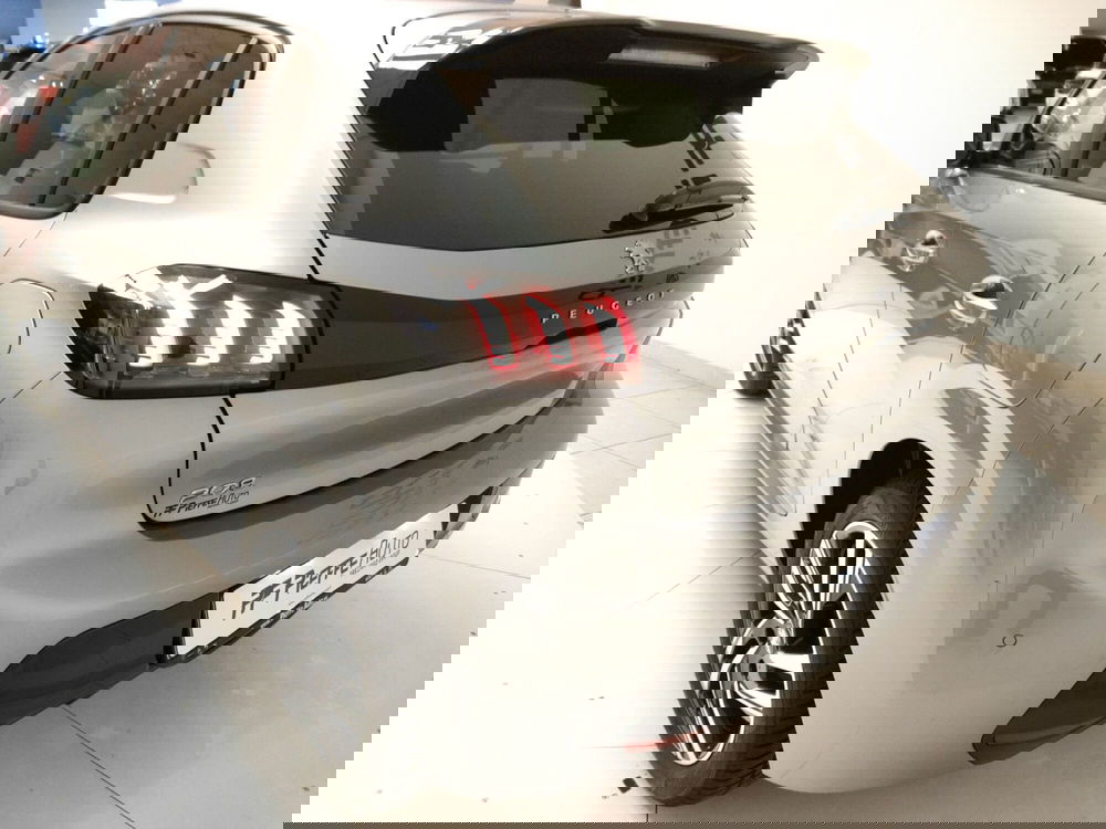 Peugeot 208 usata a Teramo (9)