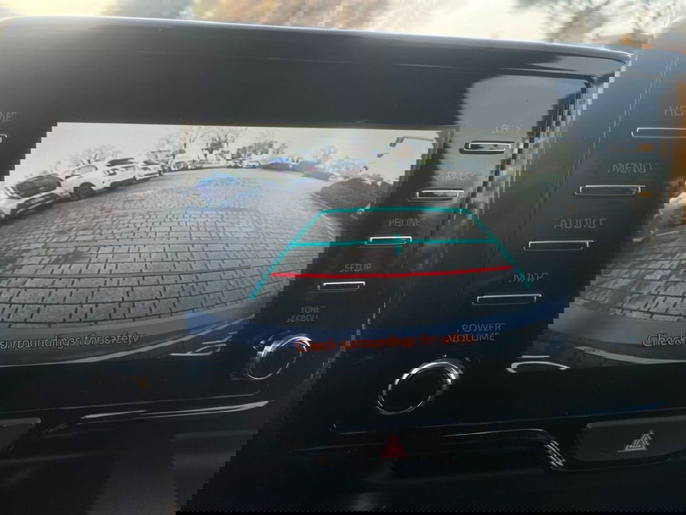 Toyota Yaris usata a Lecco (15)