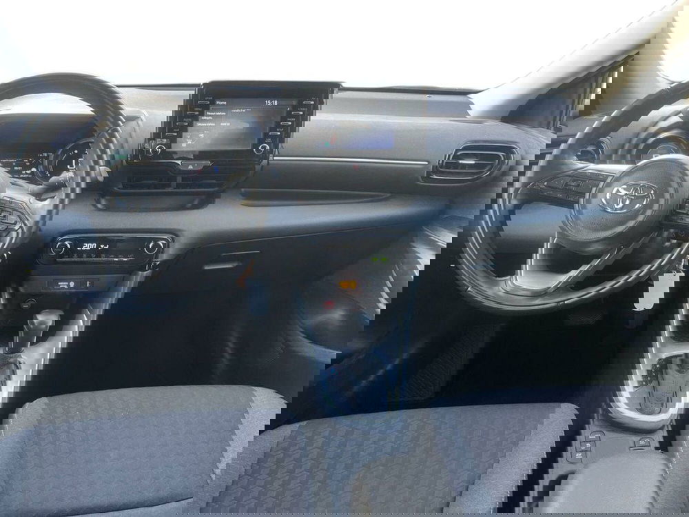 Toyota Yaris usata a Lecco (9)