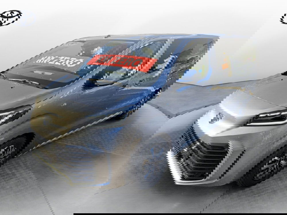 Toyota Proace Verso nuova a Como