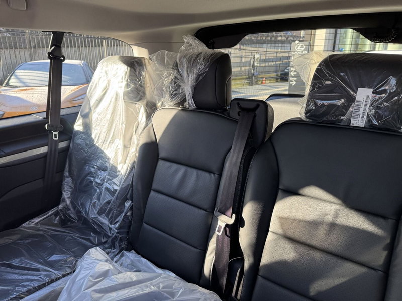 Toyota Proace Verso nuova a Como (7)