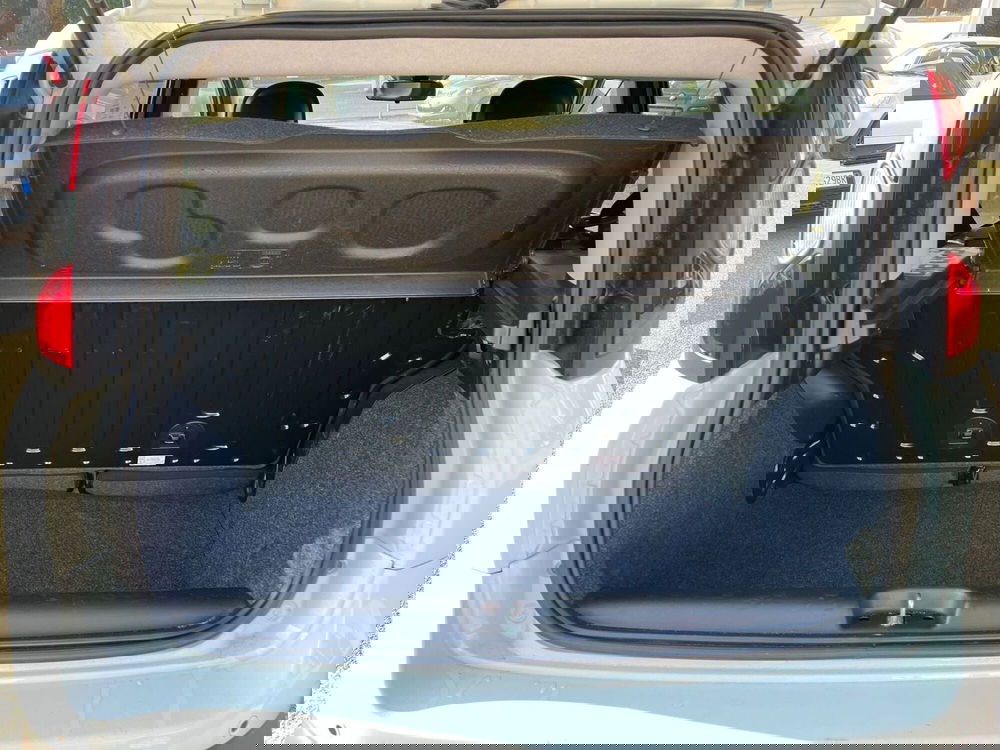 Fiat Panda Cross usata a Milano (12)