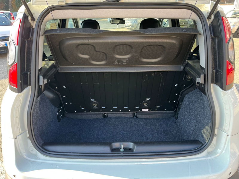 Fiat Panda Cross usata a Milano (12)