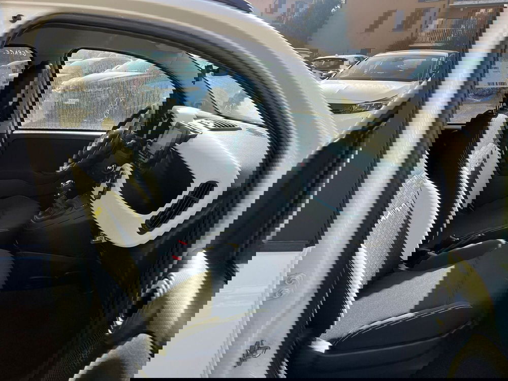 Fiat Panda Cross usata a Milano (14)