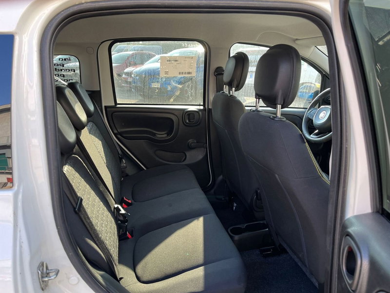 Fiat Panda Cross usata a Milano (16)