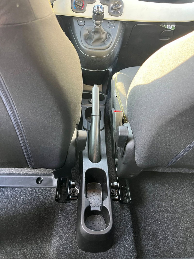 Fiat Panda Cross usata a Milano (20)
